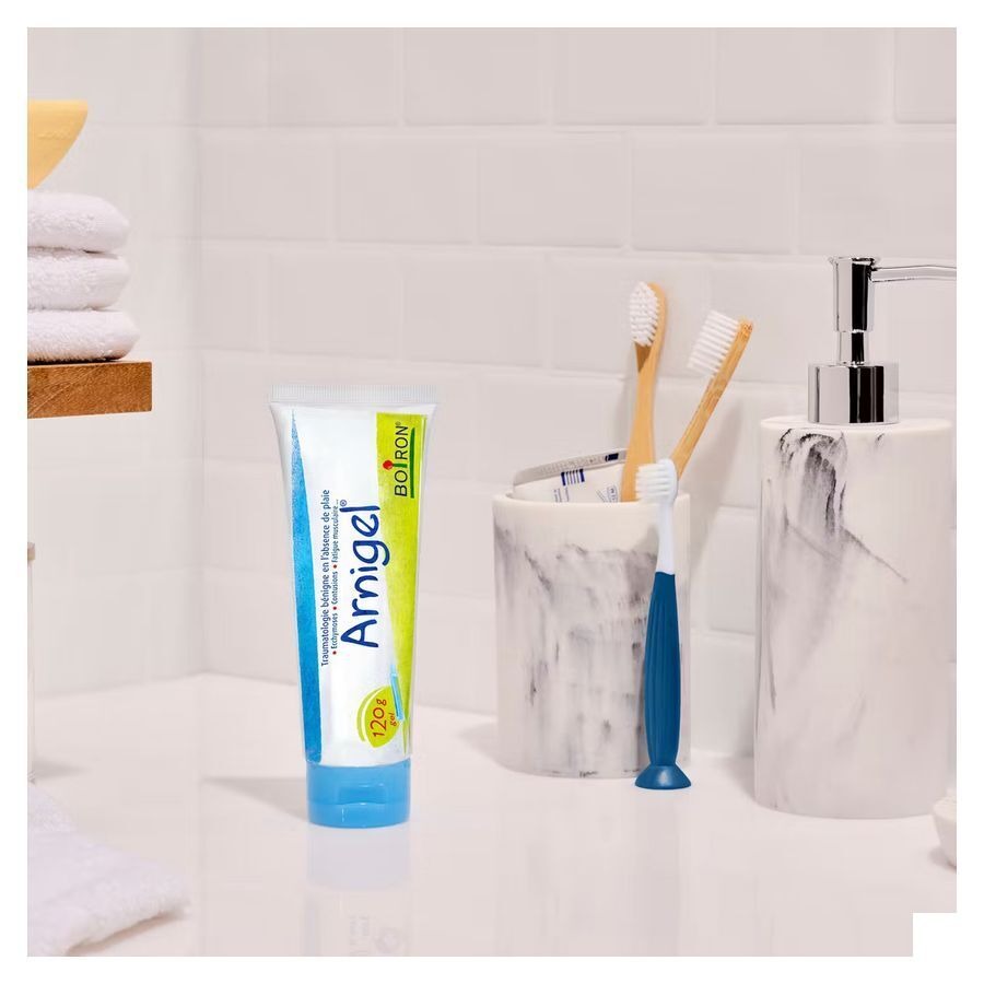 Boiron Arnigel Tube Met 7% Arnica 120g